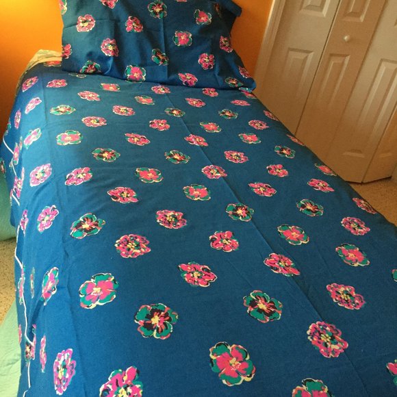 Lilly Pulitizer Twin/ Twin XL Duvet Cover - Picture 1 of 3